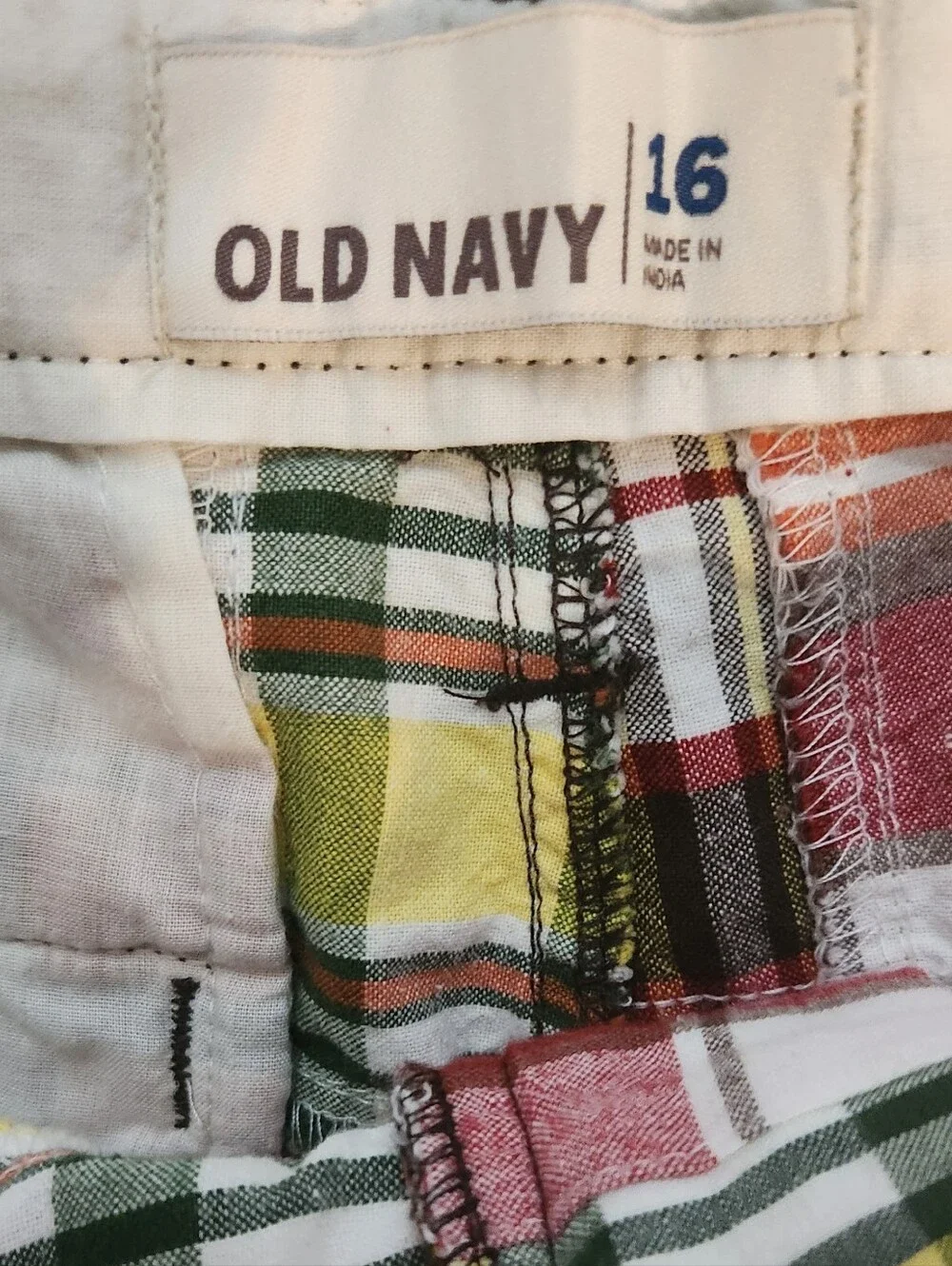 Old Navy Boys Multicolor Patchwork Plaid Shorts, Sizr 16